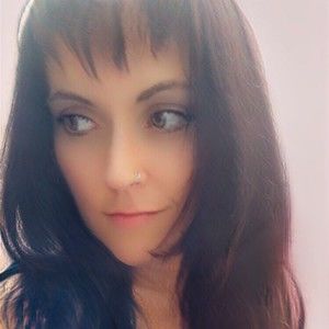 Meet your Posher, Evelynn